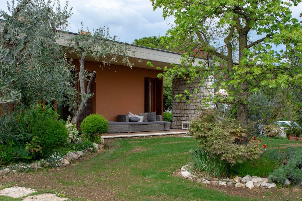 El Rincon Del Artista Bed and Breakfast Soiano Del Lago Eksteriør billede