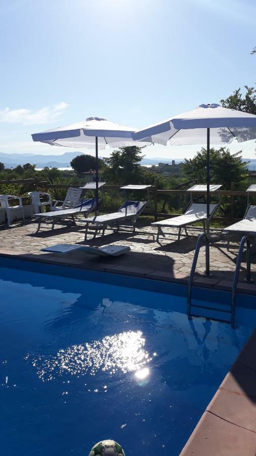 El Rincon Del Artista Bed and Breakfast Soiano Del Lago Eksteriør billede