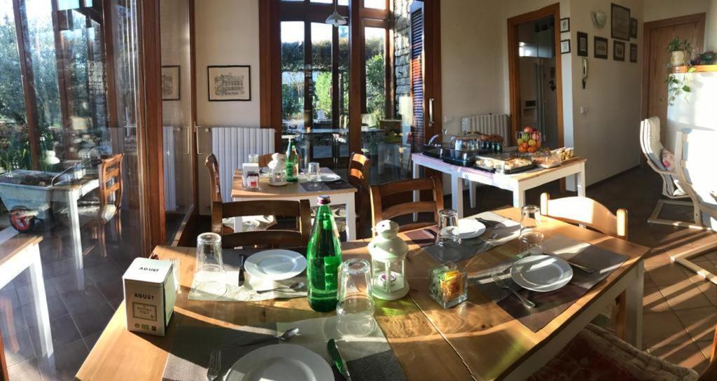 El Rincon Del Artista Bed and Breakfast Soiano Del Lago Eksteriør billede